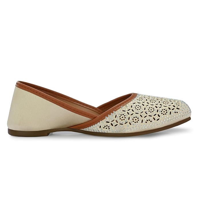  Womens Ain/42 Ballet Flat